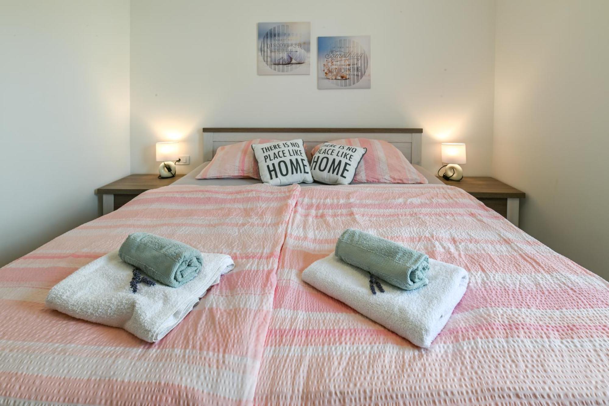 Uma Apartment